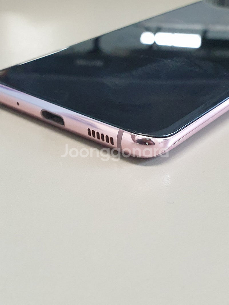 < 갤럭시 S20 핑크 128기가 무잔상급 상태 깔금한 폰 15만에판매합니다 >--6